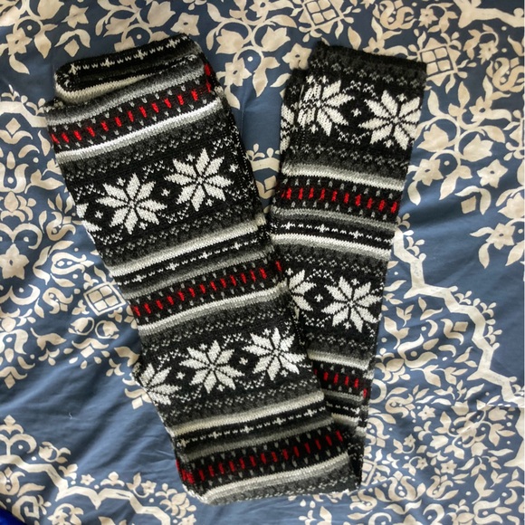 Knitted Leggings - Picture 2 of 3
